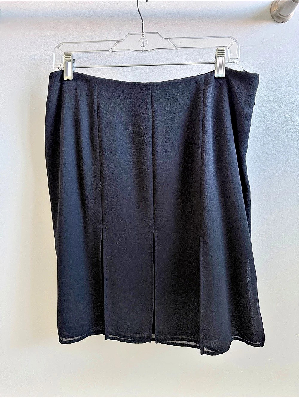 ATTITUDE Pleated Midi Skirt in Black Size 12P